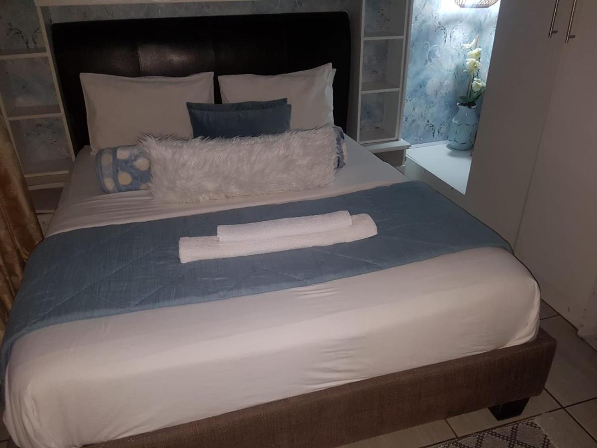 יוהנסבורג Corgi Guest House מראה חיצוני תמונה